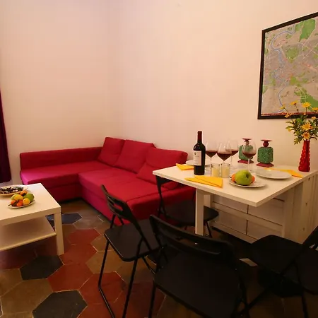 Delia Grande Apartment Rome